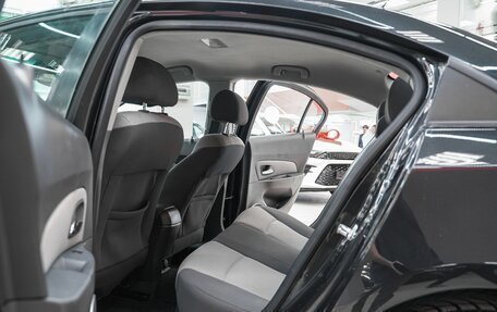Chevrolet Cruze II, 2009 год, 699 000 рублей, 6 фотография