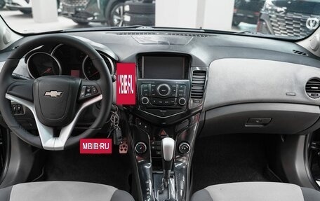 Chevrolet Cruze II, 2009 год, 699 000 рублей, 9 фотография