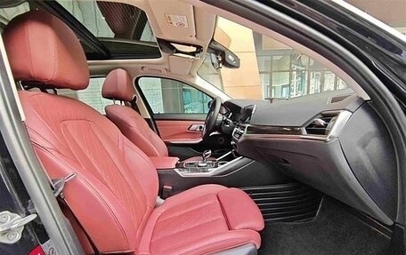 BMW 3 серия, 2022 год, 3 220 000 рублей, 13 фотография