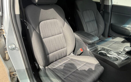 KIA Sportage IV рестайлинг, 2021 год, 2 200 000 рублей, 15 фотография