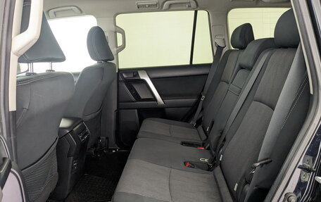 Toyota Land Cruiser Prado 150 рестайлинг 2, 2019 год, 4 255 000 рублей, 2 фотография