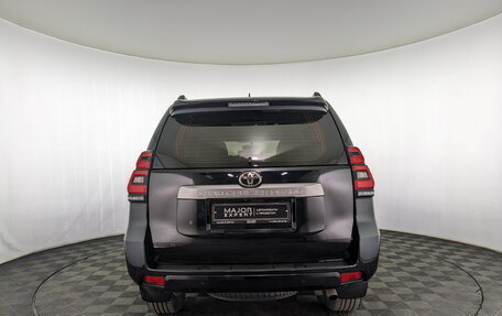 Toyota Land Cruiser Prado 150 рестайлинг 2, 2019 год, 4 255 000 рублей, 20 фотография