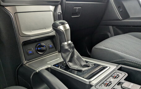 Toyota Land Cruiser Prado 150 рестайлинг 2, 2019 год, 4 255 000 рублей, 18 фотография