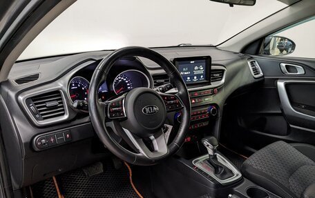 KIA cee'd III, 2019 год, 1 600 000 рублей, 15 фотография