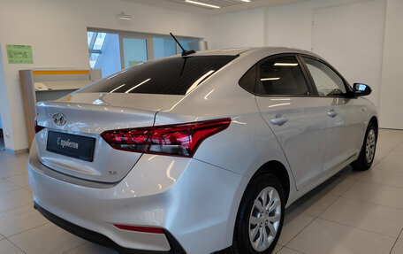 Hyundai Solaris II рестайлинг, 2019 год, 1 400 000 рублей, 2 фотография