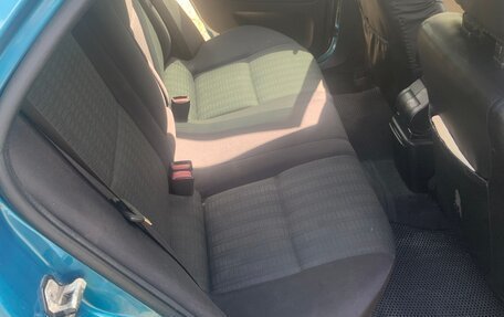Mitsubishi Carisma I, 2001 год, 290 000 рублей, 13 фотография