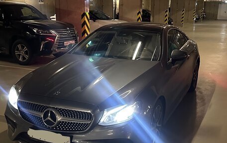 Mercedes-Benz E-Класс, 2018 год, 3 100 000 рублей, 1 фотография