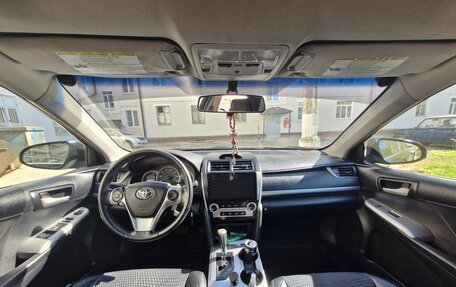 Toyota Camry, 2014 год, 1 650 000 рублей, 8 фотография