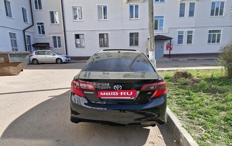 Toyota Camry, 2014 год, 1 650 000 рублей, 4 фотография