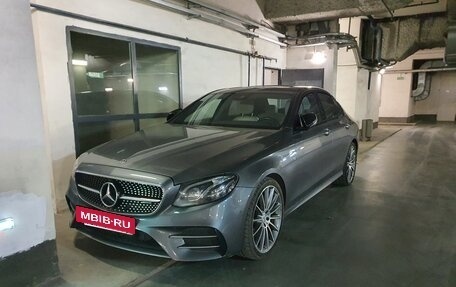 Mercedes-Benz E-Класс AMG, 2017 год, 4 800 000 рублей, 3 фотография
