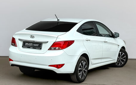 Hyundai Solaris II рестайлинг, 2015 год, 950 000 рублей, 5 фотография