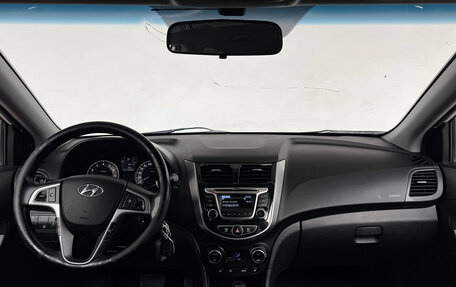 Hyundai Solaris II рестайлинг, 2015 год, 950 000 рублей, 14 фотография
