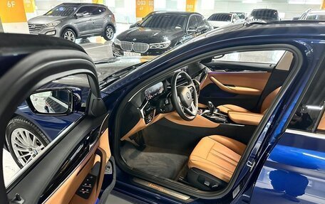 BMW 5 серия, 2019 год, 3 900 000 рублей, 4 фотография