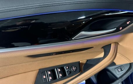 BMW 5 серия, 2019 год, 3 900 000 рублей, 10 фотография