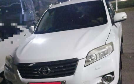 Toyota RAV4, 2011 год, 1 190 000 рублей, 2 фотография