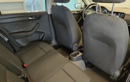 Volkswagen Polo VI (EU Market), 2021 год, 1 335 000 рублей, 6 фотография