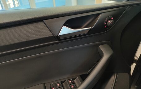 Volkswagen Polo VI (EU Market), 2021 год, 1 335 000 рублей, 12 фотография