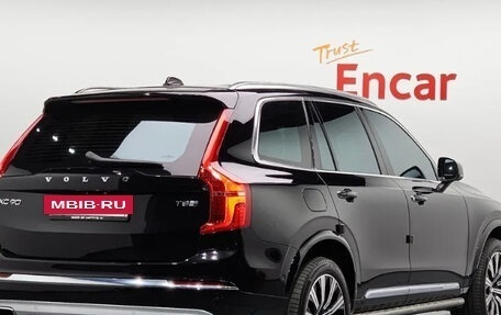 Volvo XC90 II рестайлинг, 2022 год, 3 905 000 рублей, 2 фотография