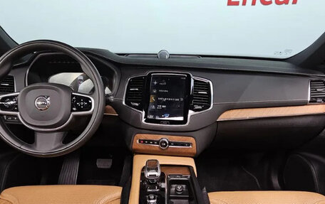Volvo XC90 II рестайлинг, 2022 год, 3 905 000 рублей, 5 фотография