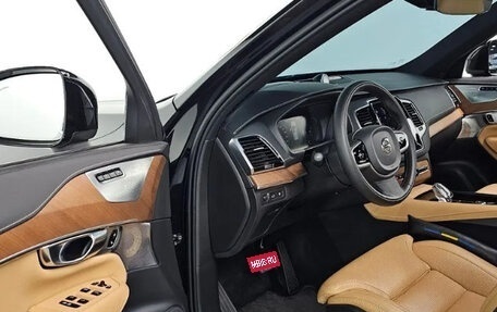 Volvo XC90 II рестайлинг, 2022 год, 3 905 000 рублей, 8 фотография