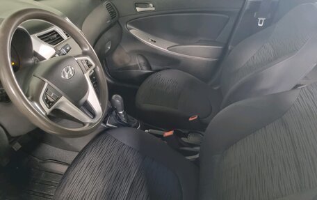 Hyundai Solaris II рестайлинг, 2014 год, 850 000 рублей, 7 фотография