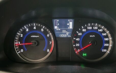 Hyundai Solaris II рестайлинг, 2014 год, 850 000 рублей, 13 фотография