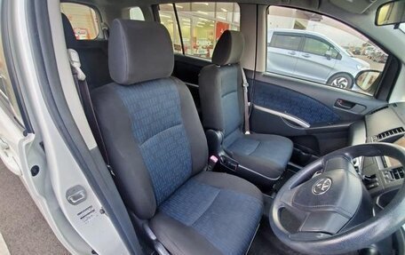 Toyota ISis I, 2017 год, 1 400 000 рублей, 10 фотография
