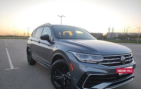 Volkswagen Tiguan II, 2022 год, 3 600 000 рублей, 8 фотография