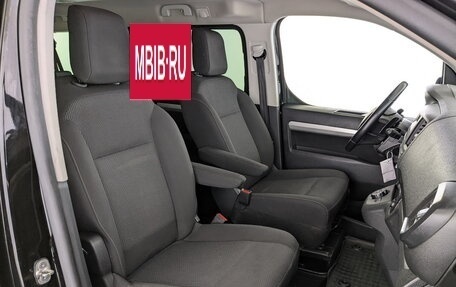 Peugeot Traveller I, 2021 год, 2 695 000 рублей, 23 фотография