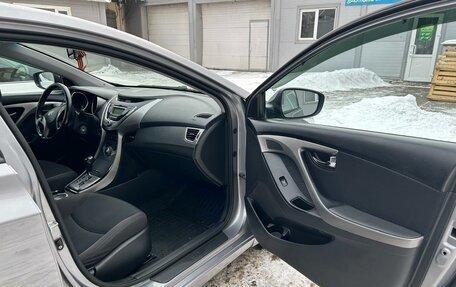 Hyundai Elantra V, 2012 год, 1 100 000 рублей, 5 фотография