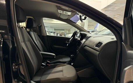 Volkswagen Polo VI (EU Market), 2017 год, 1 220 000 рублей, 20 фотография