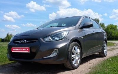 Hyundai Solaris II рестайлинг, 2013 год, 850 000 рублей, 1 фотография