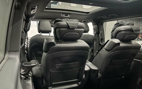 Mercedes-Benz V-Класс, 2024 год, 14 800 000 рублей, 13 фотография