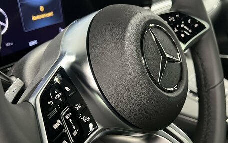 Mercedes-Benz V-Класс, 2024 год, 14 800 000 рублей, 19 фотография