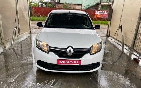 Renault Logan II, 2016 год, 450 000 рублей, 11 фотография
