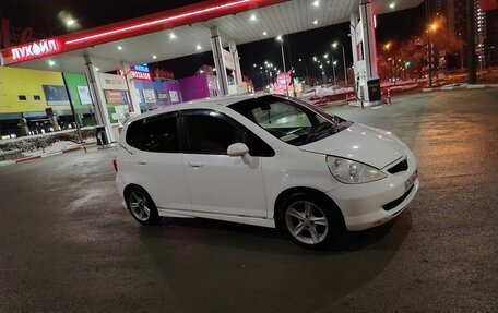 Honda Fit III, 2001 год, 350 000 рублей, 2 фотография