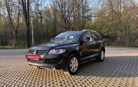 Volkswagen Touareg III, 2008 год, 915 000 рублей, 2 фотография