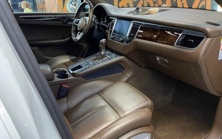 Porsche Macan I рестайлинг, 2016 год, 3 333 333 рублей, 4 фотография