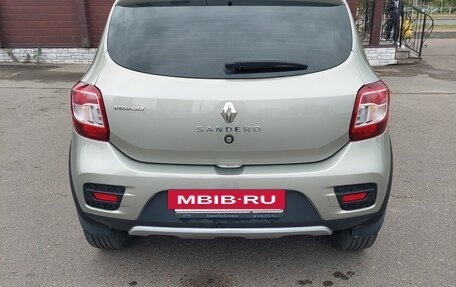 Renault Sandero II рестайлинг, 2017 год, 1 000 000 рублей, 7 фотография