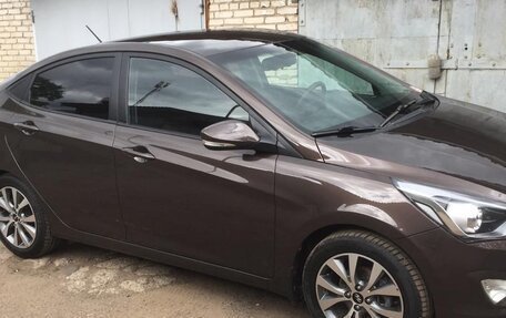 Hyundai Solaris II рестайлинг, 2015 год, 1 300 000 рублей, 3 фотография