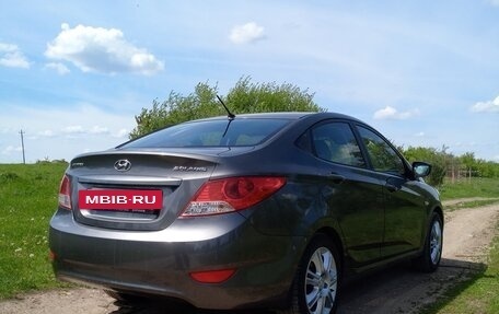 Hyundai Solaris II рестайлинг, 2013 год, 850 000 рублей, 8 фотография