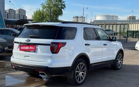 Ford Explorer VI, 2017 год, 2 250 000 рублей, 4 фотография