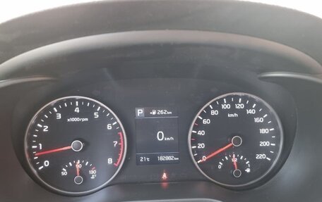 KIA Rio IV, 2018 год, 1 550 000 рублей, 8 фотография