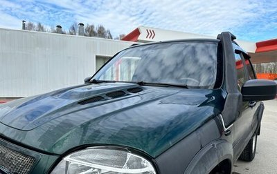 Chevrolet Niva I рестайлинг, 2004 год, 205 000 рублей, 1 фотография