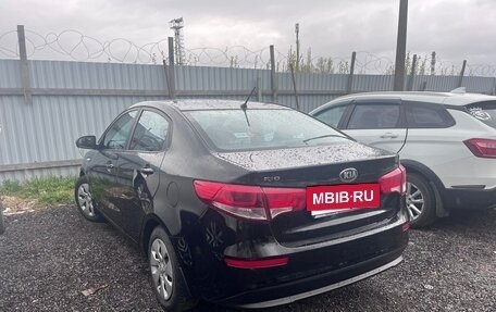 KIA Rio III рестайлинг, 2016 год, 1 060 000 рублей, 2 фотография