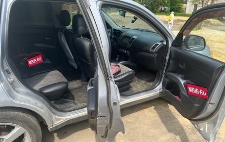 Mitsubishi Outlander III рестайлинг 3, 2008 год, 870 000 рублей, 5 фотография