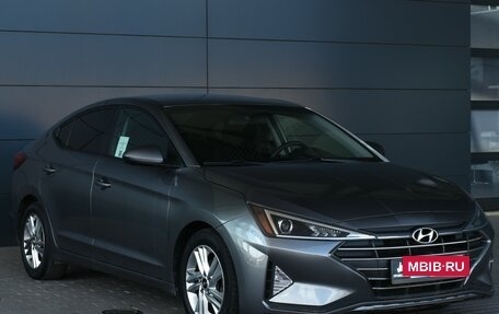 Hyundai Elantra VI рестайлинг, 2019 год, 1 700 000 рублей, 3 фотография