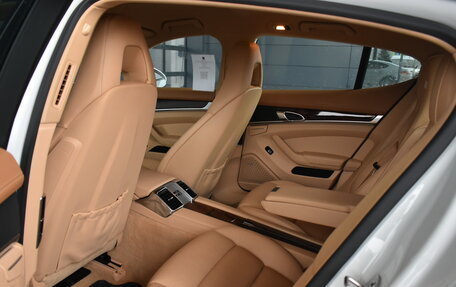 Porsche Panamera II рестайлинг, 2012 год, 3 600 000 рублей, 15 фотография