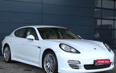 Porsche Panamera II рестайлинг, 2012 год, 3 600 000 рублей, 3 фотография
