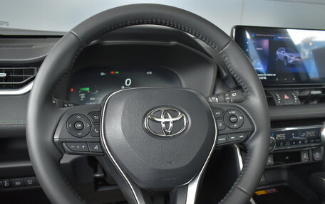 Toyota RAV4, 2024 год, 4 190 000 рублей, 11 фотография